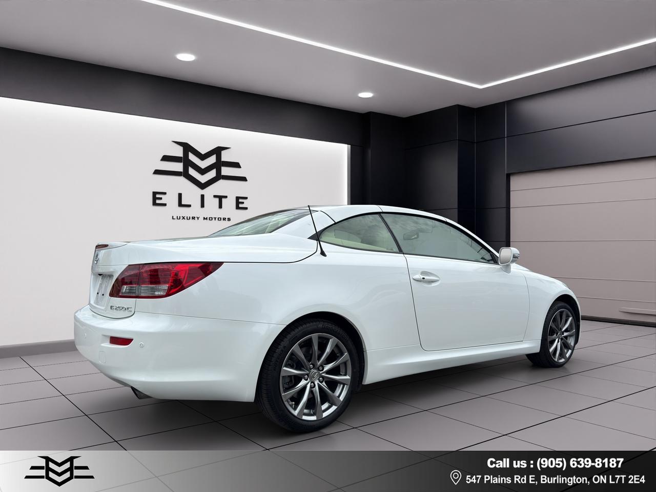 2014 Lexus IS C IS 250C - CONVERTIBLE - Navigation - Back-Up-Cam !!! Photo
