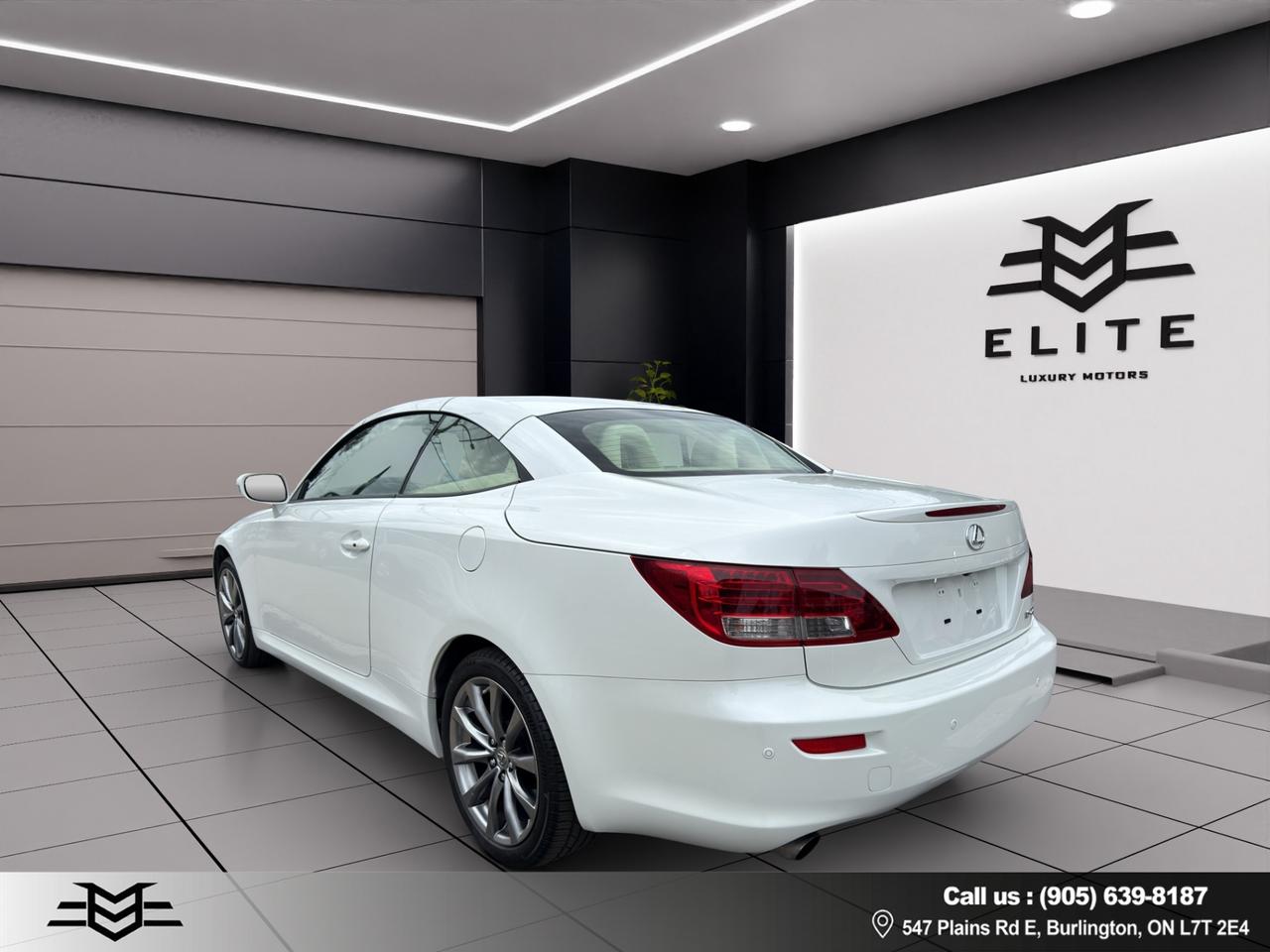 2014 Lexus IS C IS 250C - CONVERTIBLE - Navigation - Back-Up-Cam !!! Photo
