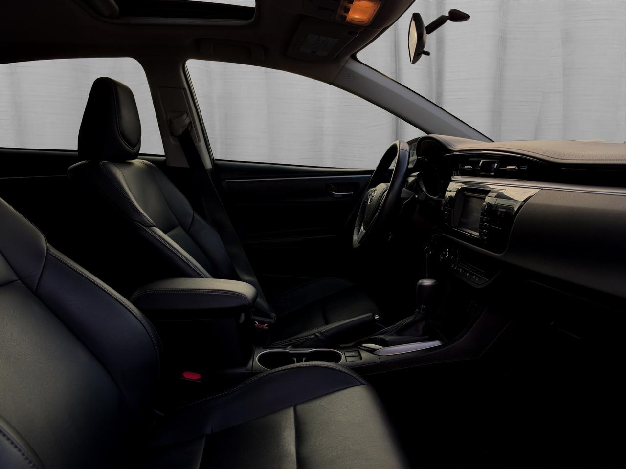 2014 Toyota Corolla S Photo