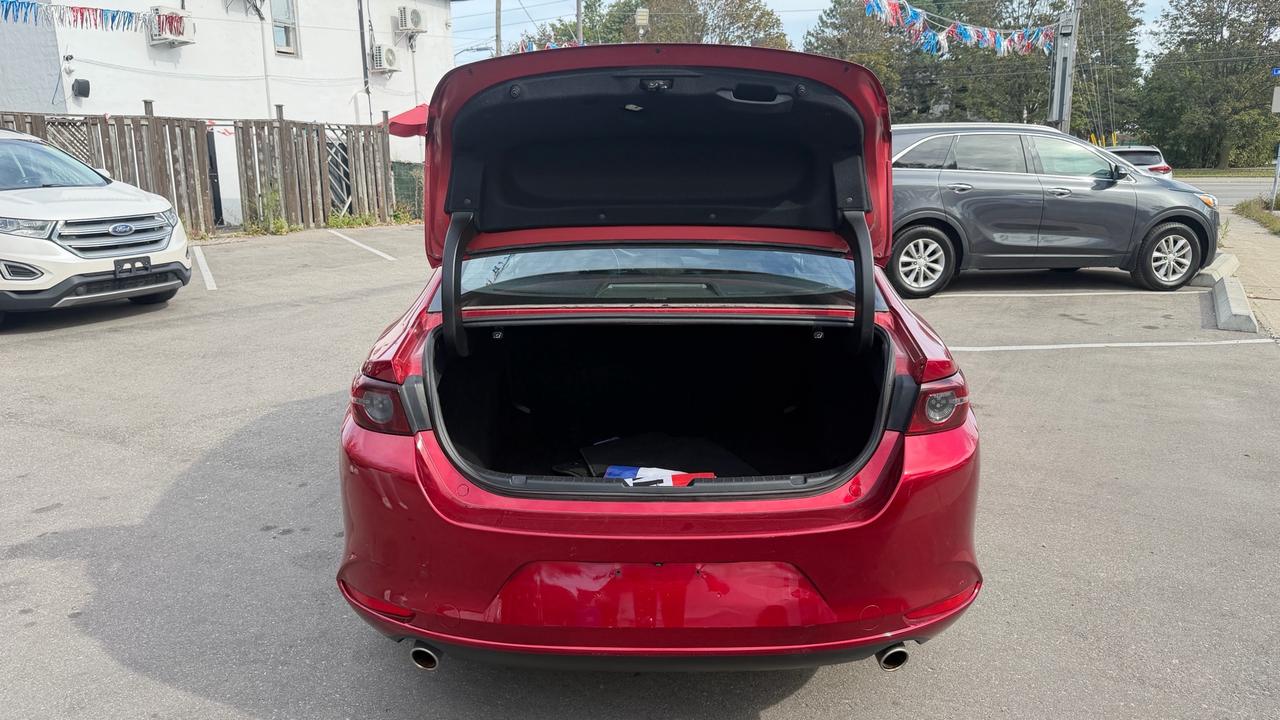 2019 Mazda MAZDA3 GS Photo4