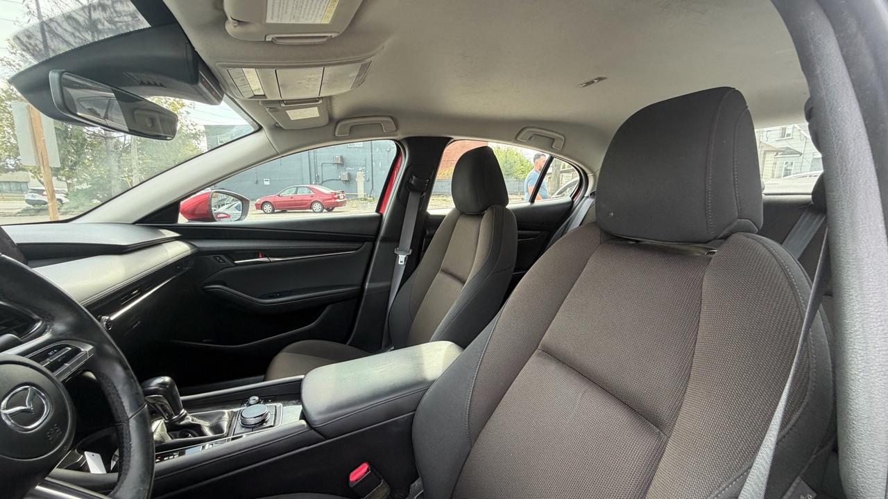 2019 Mazda MAZDA3 GS Photo