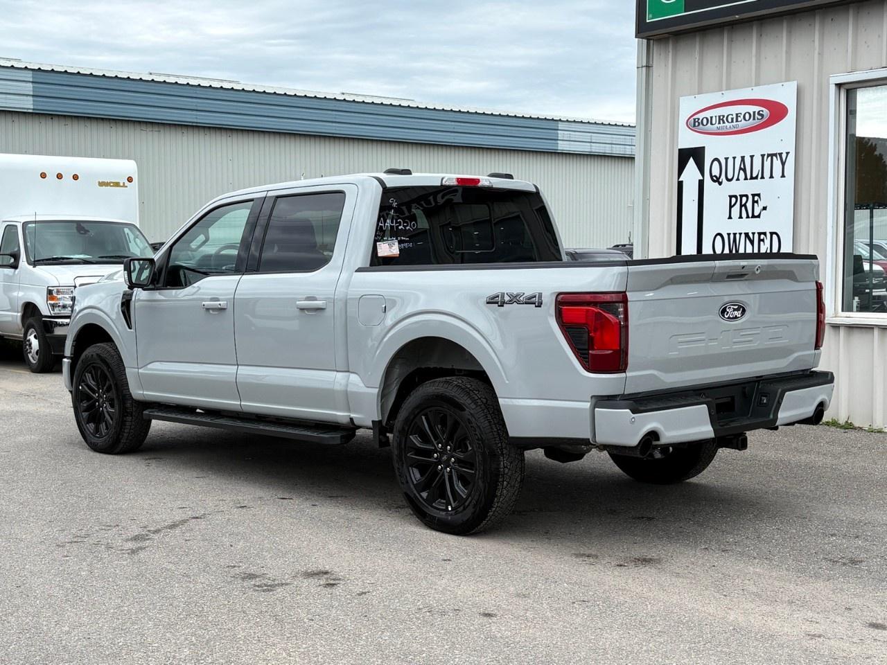 2026 Ford F-150 XLT 4WD SuperCrew 5.5' Box Photo
