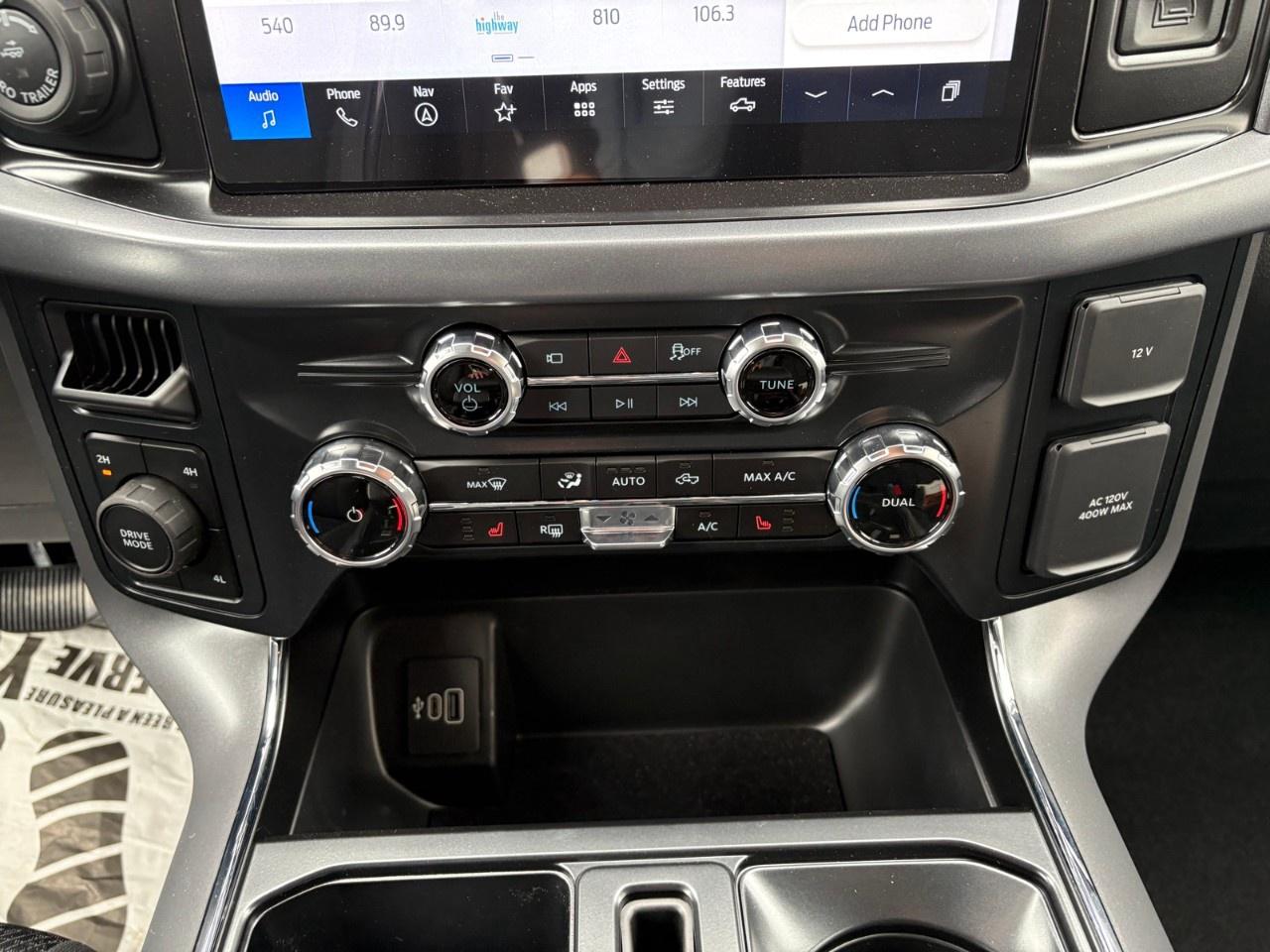 2026 Ford F-150 XLT 4WD SuperCrew 5.5' Box Photo