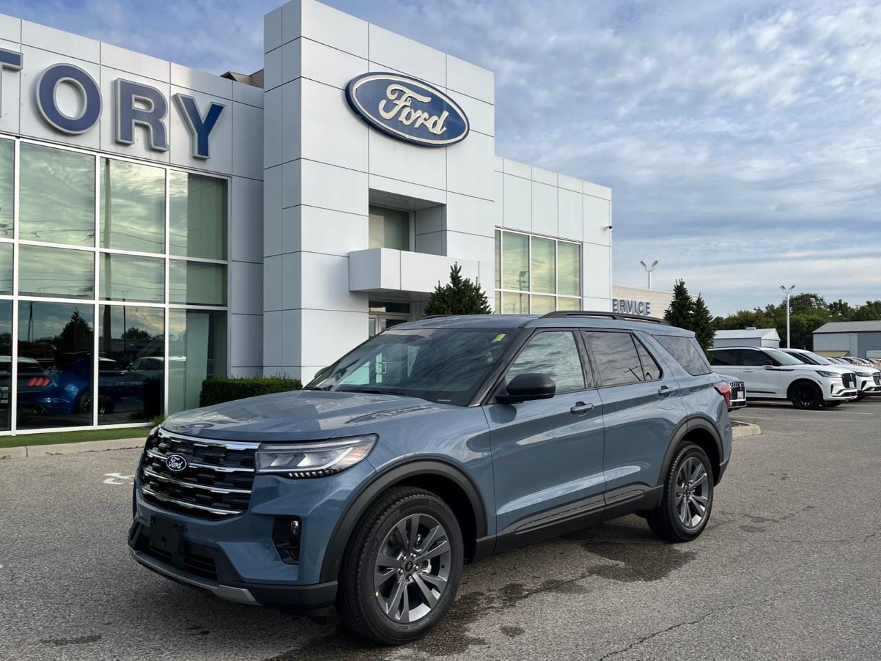 2027 Ford Explorer Active w/200A Pkg 4WD Photo0