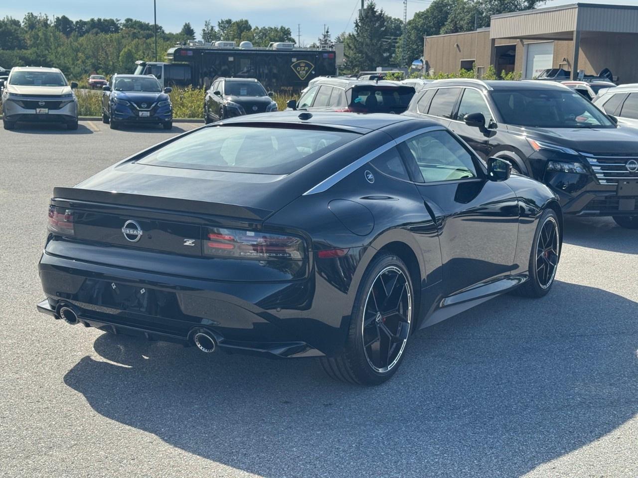 2027 Nissan 370Z Performance Manual Photo