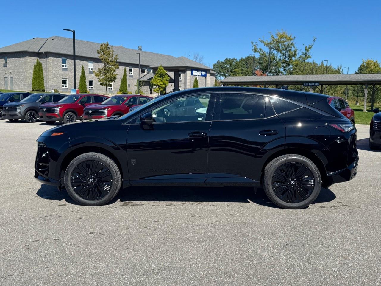 2027 Nissan Murano Dark Armor AWD Photo