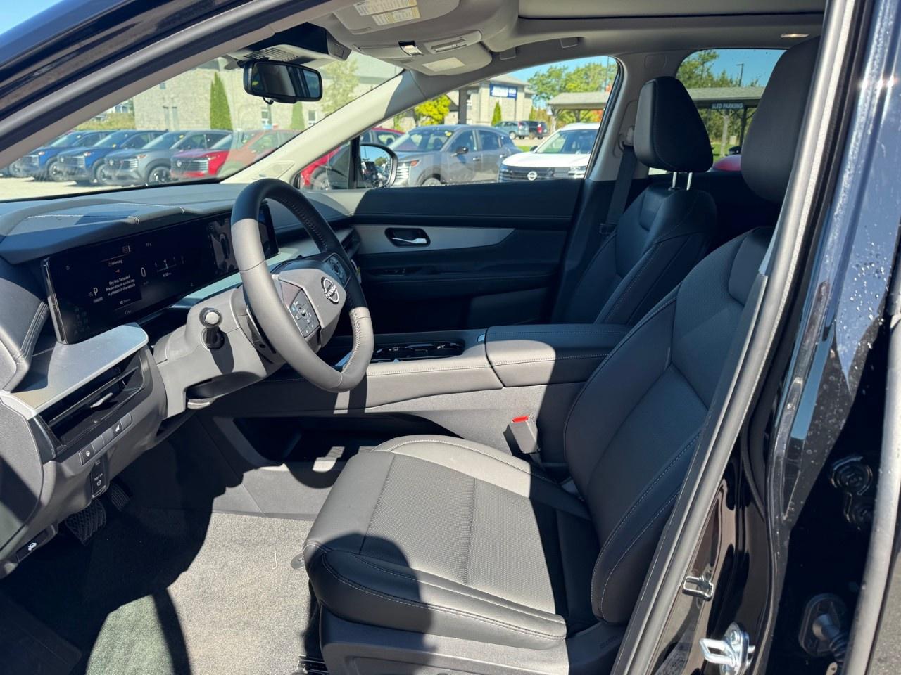 2027 Nissan Murano Dark Armor AWD Photo