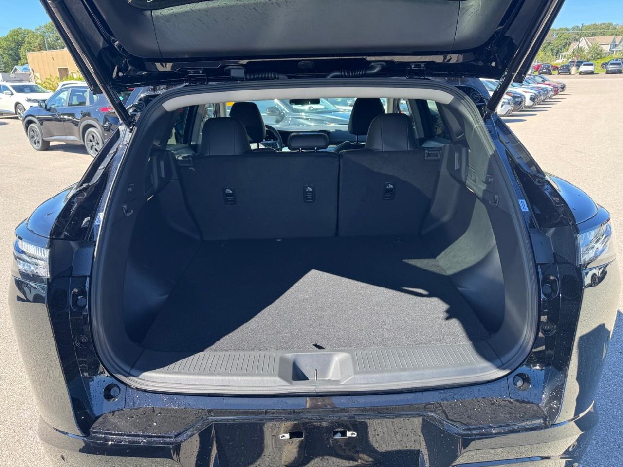 2027 Nissan Murano Dark Armor AWD Photo