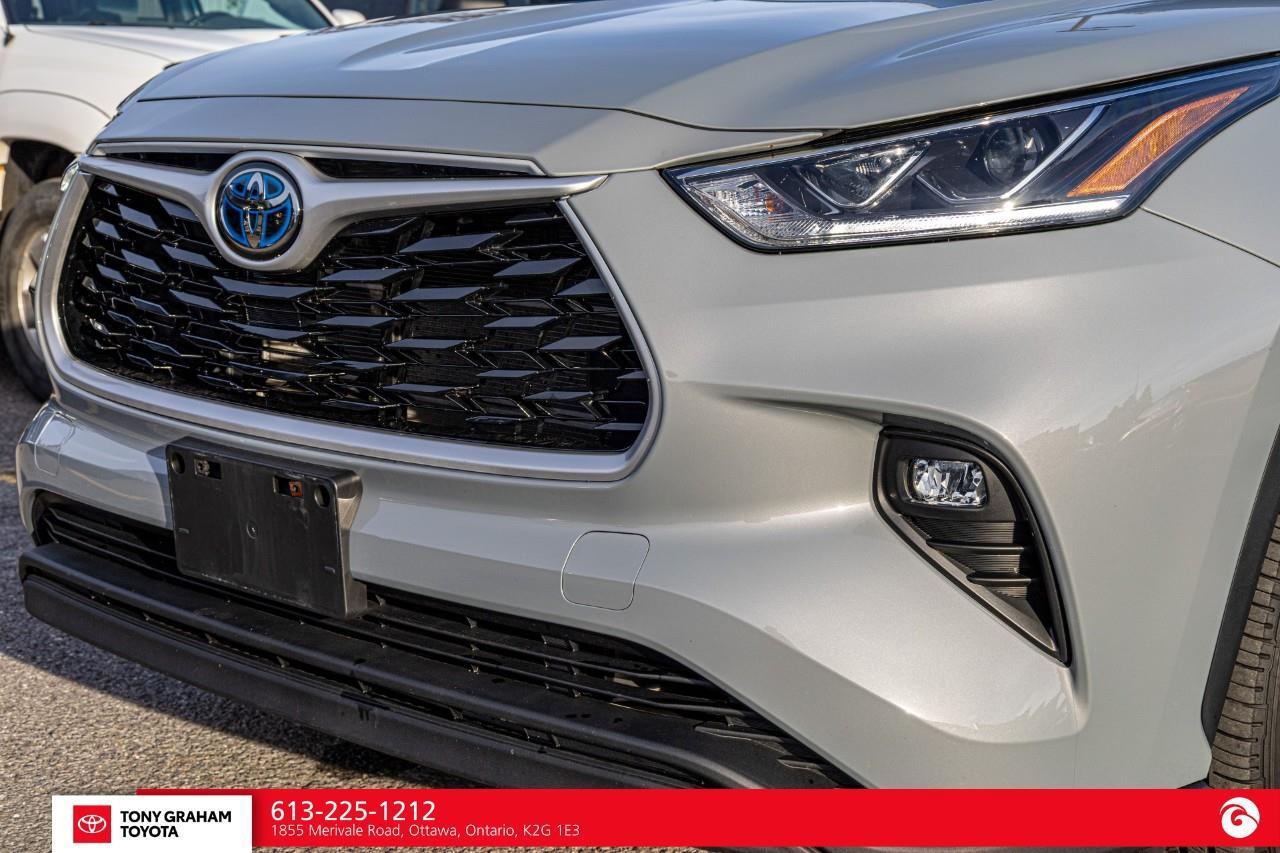 2022 Toyota Highlander HYBRID XLE Photo