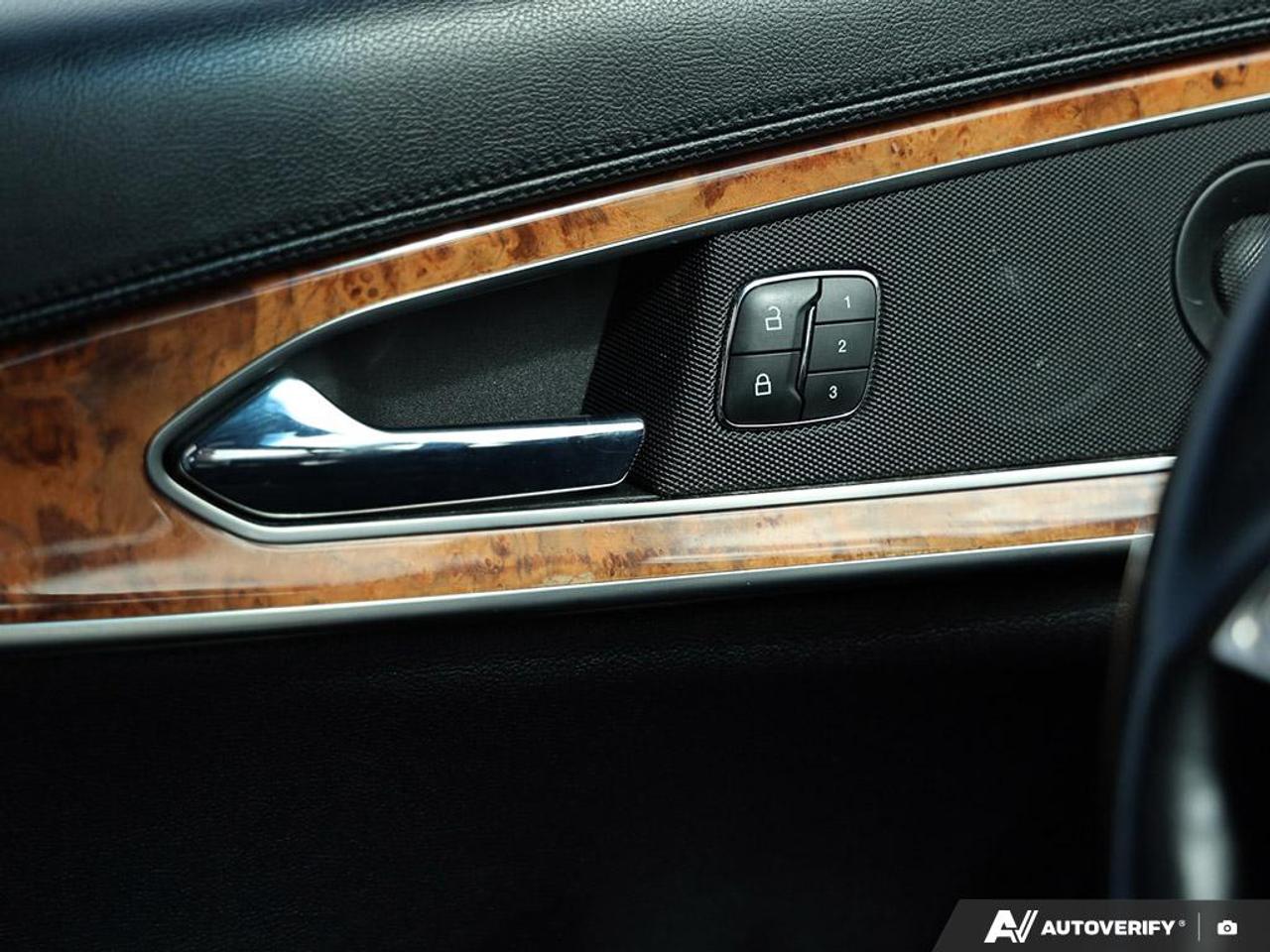 2019 Lincoln Nautilus Reserve NAV | PANO ROOF | HEATED SEATS Photo