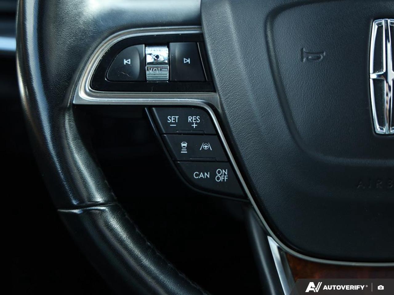2019 Lincoln Nautilus Reserve NAV | PANO ROOF | HEATED SEATS Photo