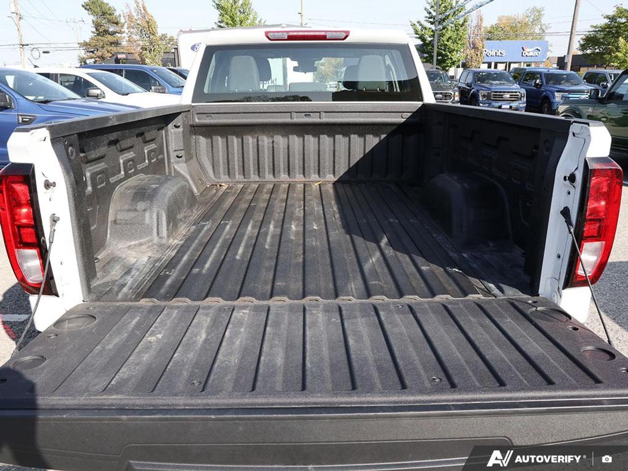 2023 GMC Sierra 1500 Pro APPLE CARPLAY | KEYLESS ENTRY Photo