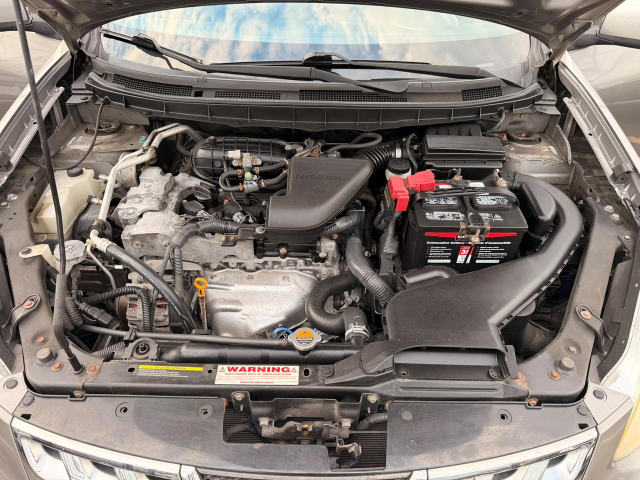 2013 Nissan Rogue SV Photo
