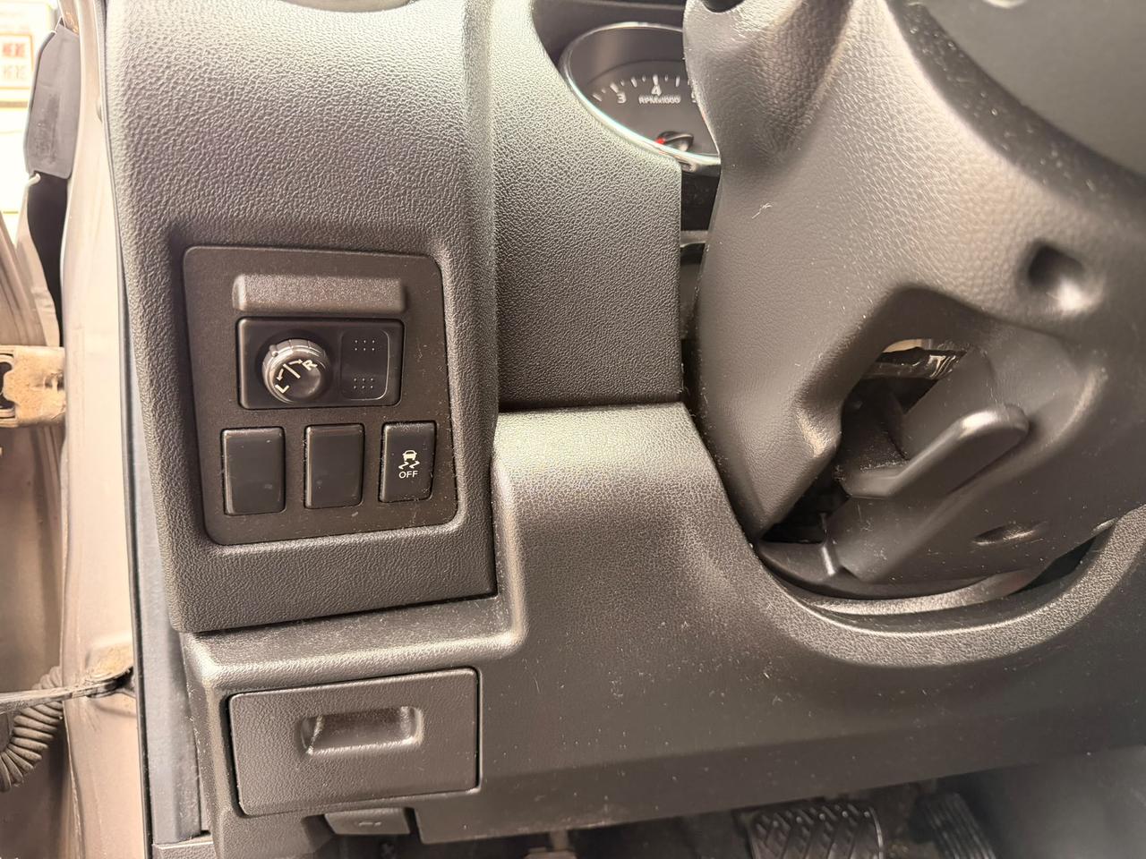 2013 Nissan Rogue SV Photo