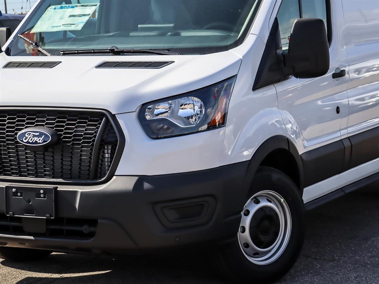 2027 Ford Transit 250  Photo5