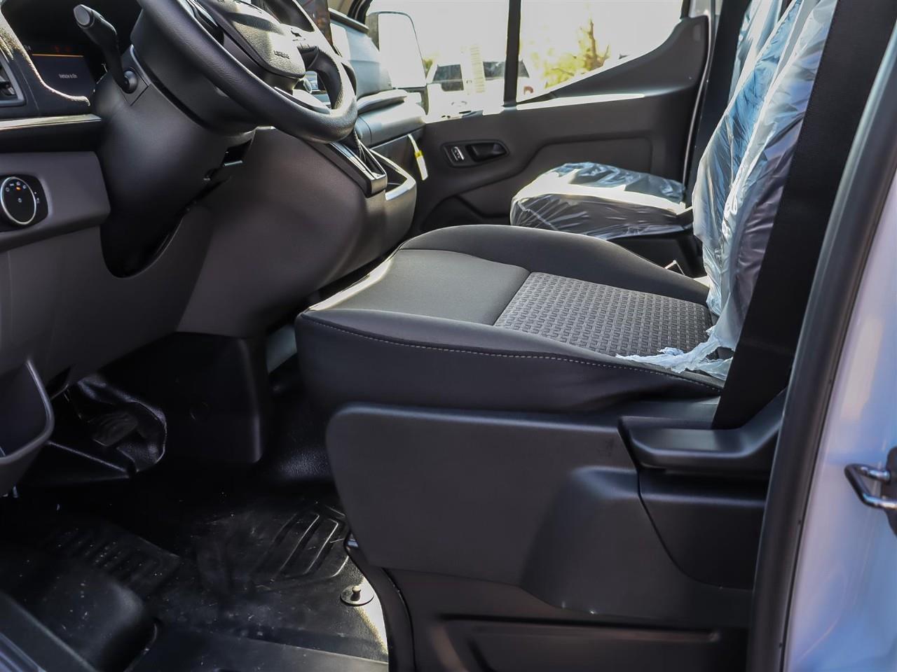 2027 Ford Transit 250  Photo