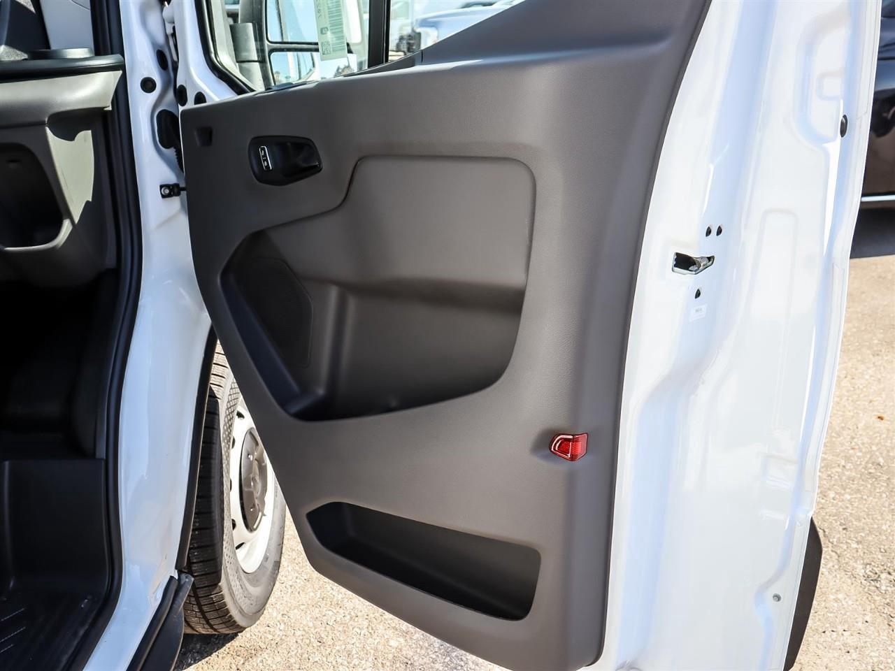 2027 Ford Transit 250  Photo