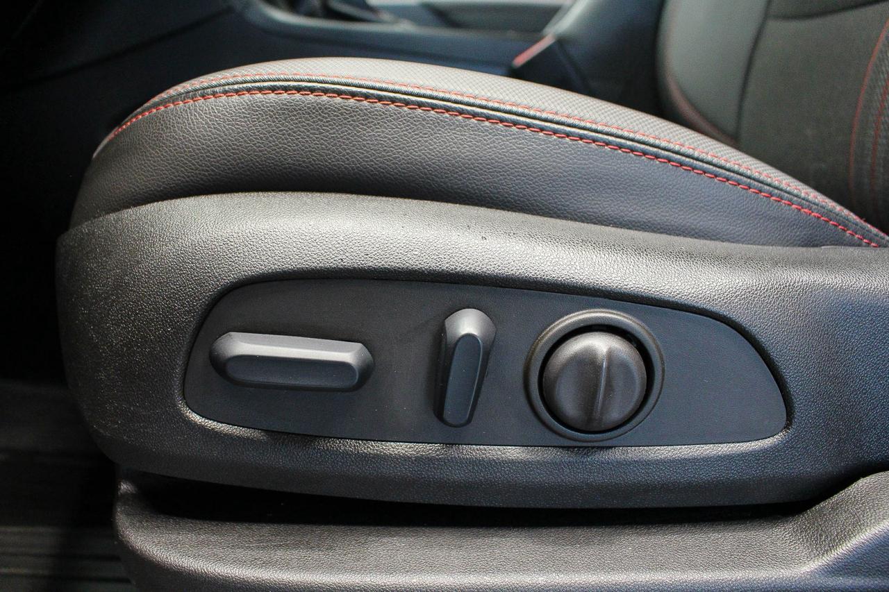 2022 Chevrolet Equinox RS HEATED SEATS - LEATHERETTE SEATS - POWER LIFTGATE Photo