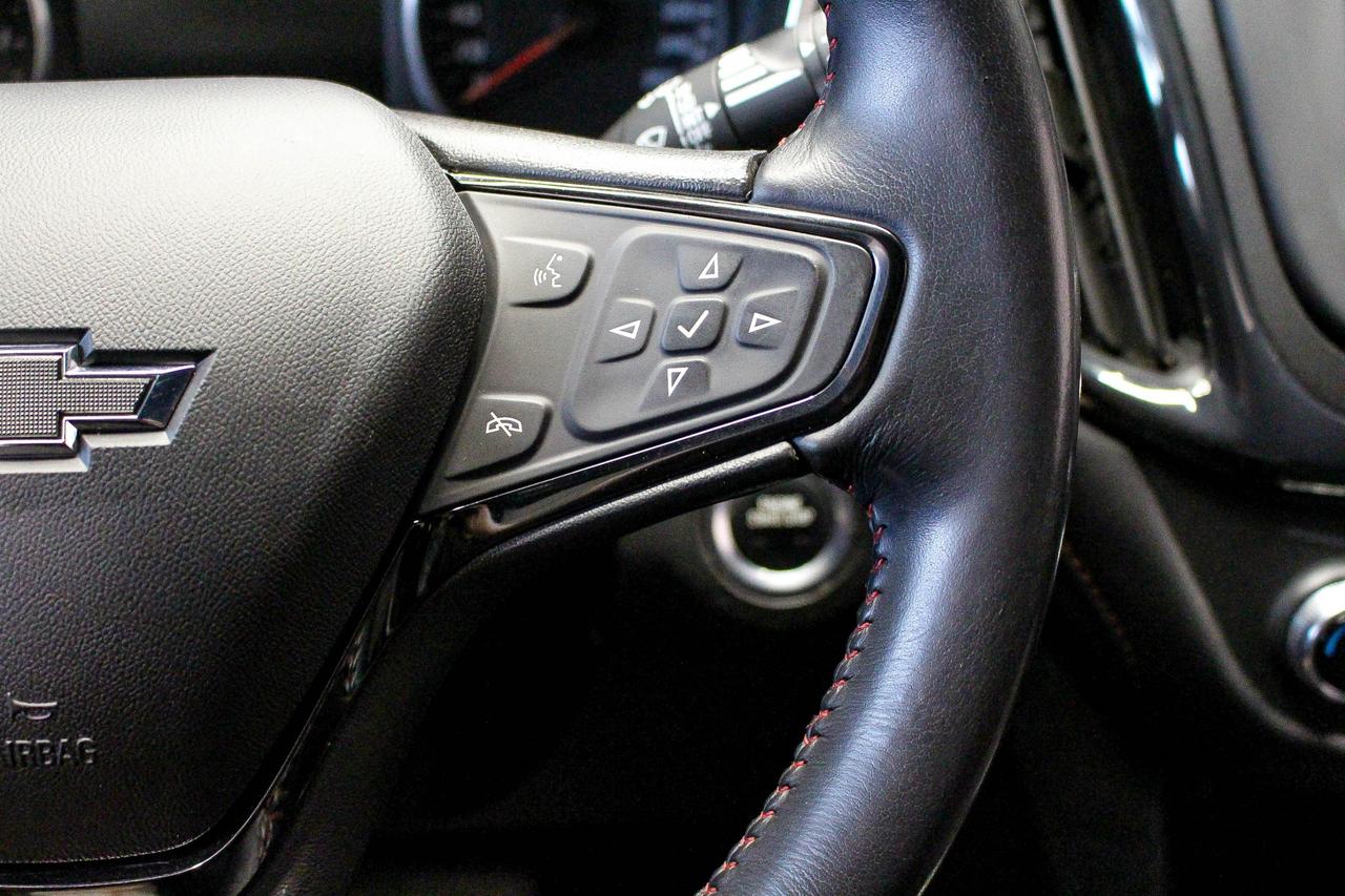 2022 Chevrolet Equinox RS HEATED SEATS - LEATHERETTE SEATS - POWER LIFTGATE Photo