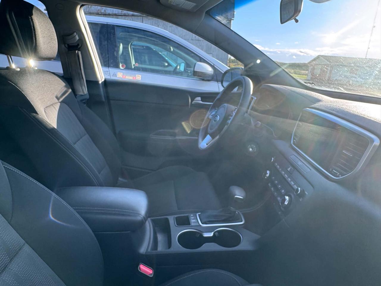2020 Kia Sportage LX Photo