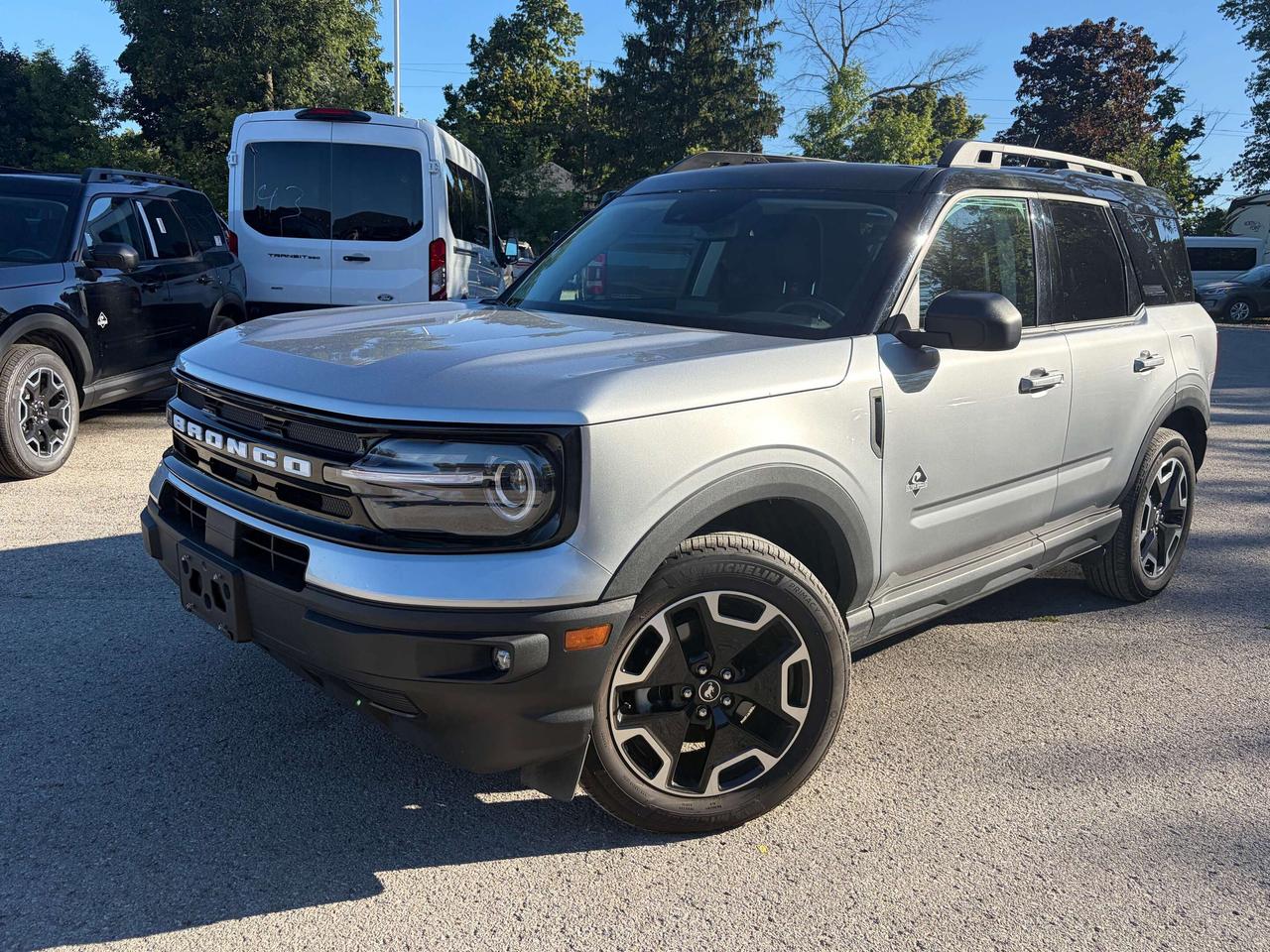 2023 Ford Bronco Sport Outer Banks 4x4 Photo0
