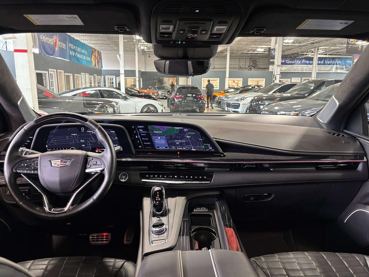 2024 Cadillac Escalade V-Series|AWD|NO LUX TAX|682HP|V8SUPERCHARGED|LT4|+ Photo