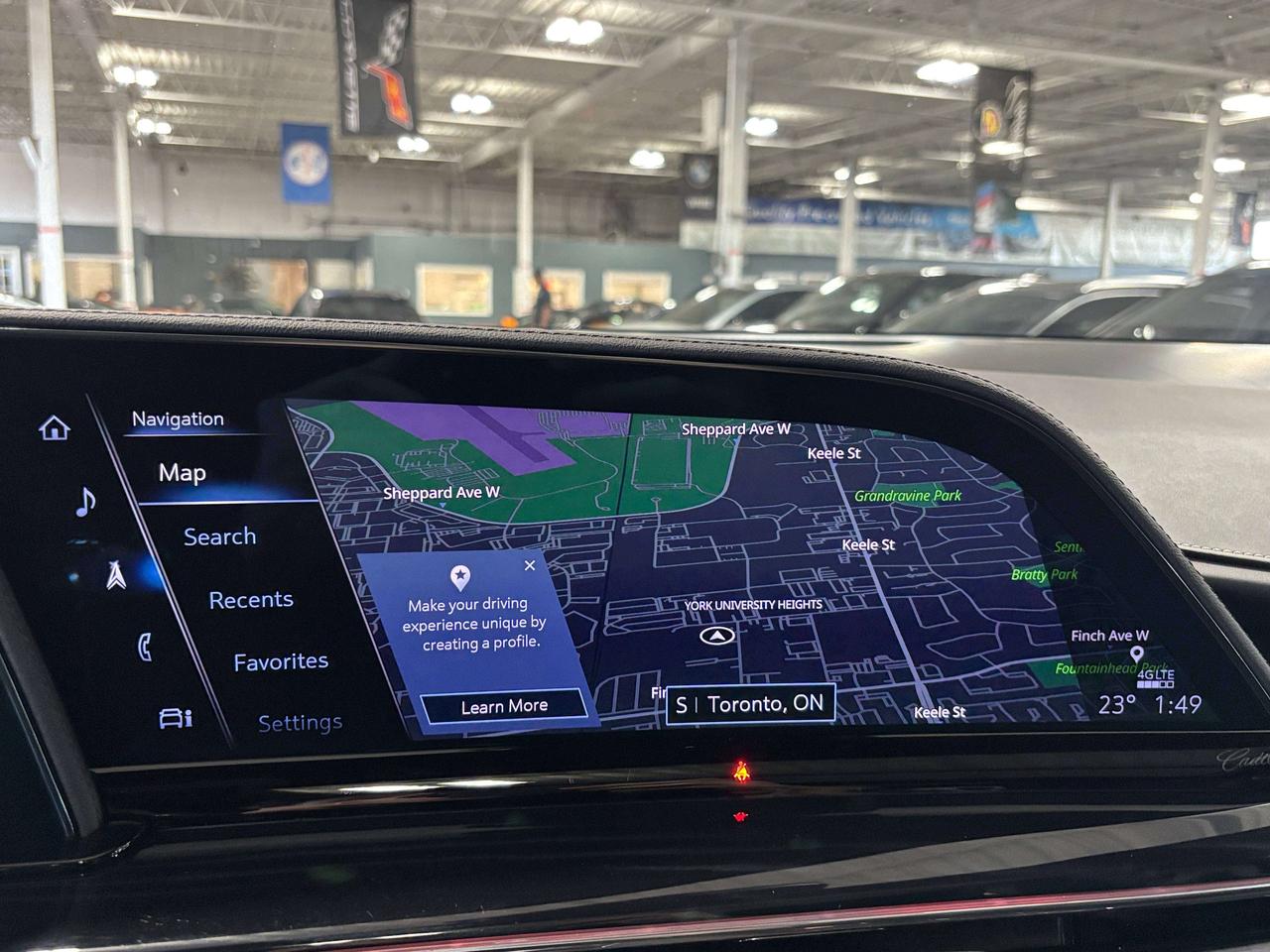 2024 Cadillac Escalade V-Series|AWD|NO LUX TAX|682HP|V8SUPERCHARGED|LT4|+ Photo
