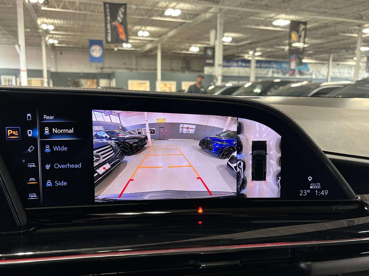 2024 Cadillac Escalade V-Series|AWD|NO LUX TAX|682HP|V8SUPERCHARGED|LT4|+ Photo