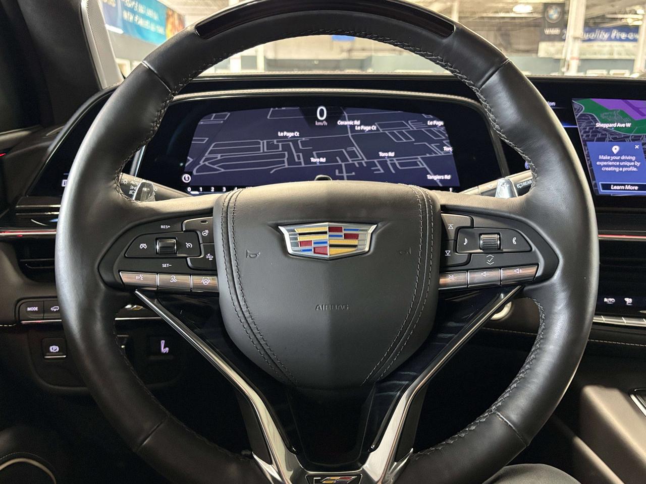 2024 Cadillac Escalade V-Series|AWD|NO LUX TAX|682HP|V8SUPERCHARGED|LT4|+ Photo