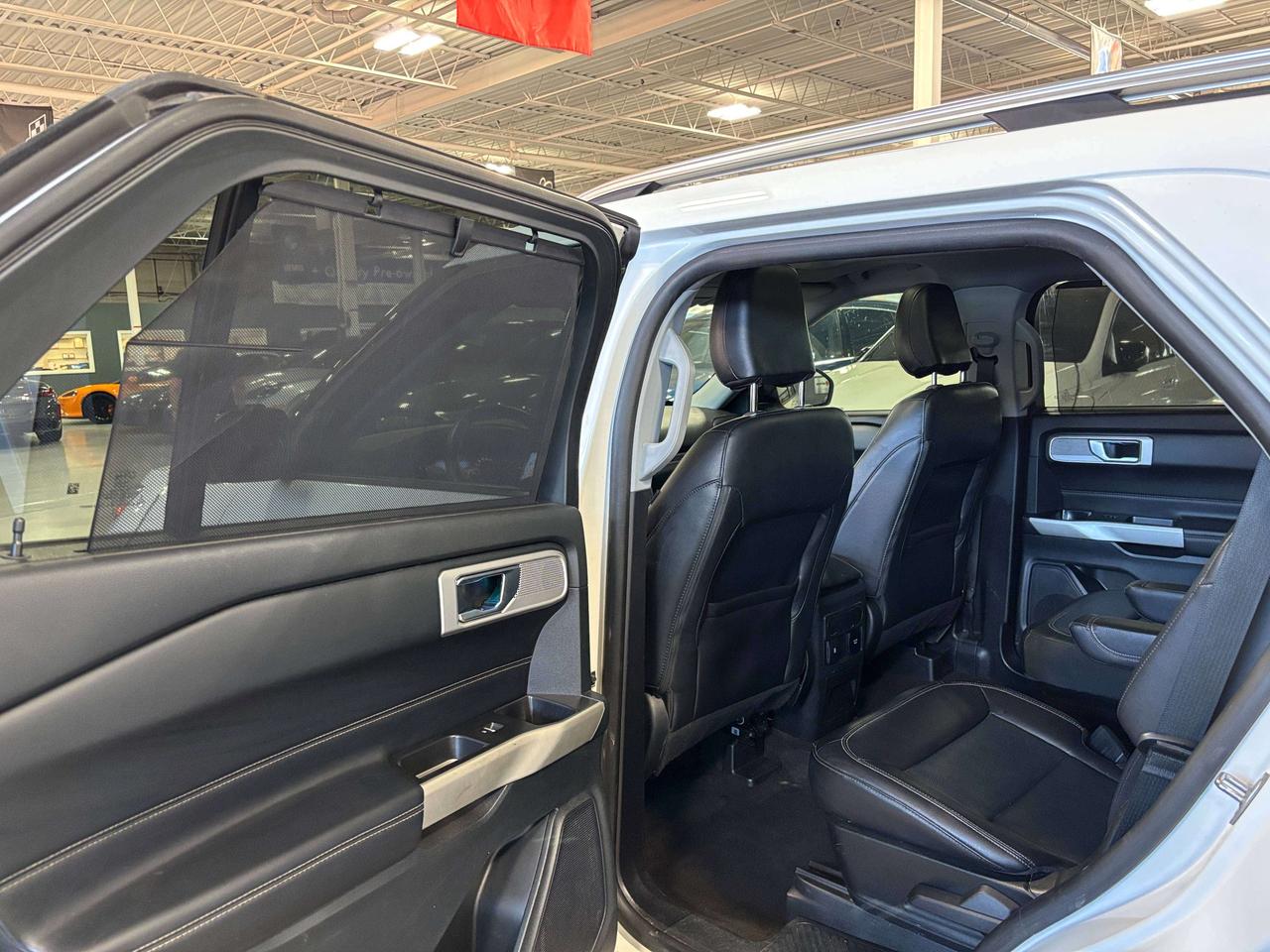 2022 Ford Explorer Limited|4WD|NAV|WOOD|LEATHER|PANOROOF|360CAM|7PASS Photo