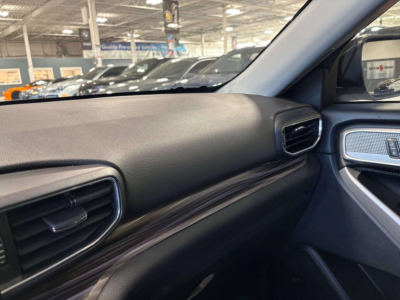 2022 Ford Explorer Limited|4WD|NAV|WOOD|LEATHER|PANOROOF|360CAM|7PASS Photo