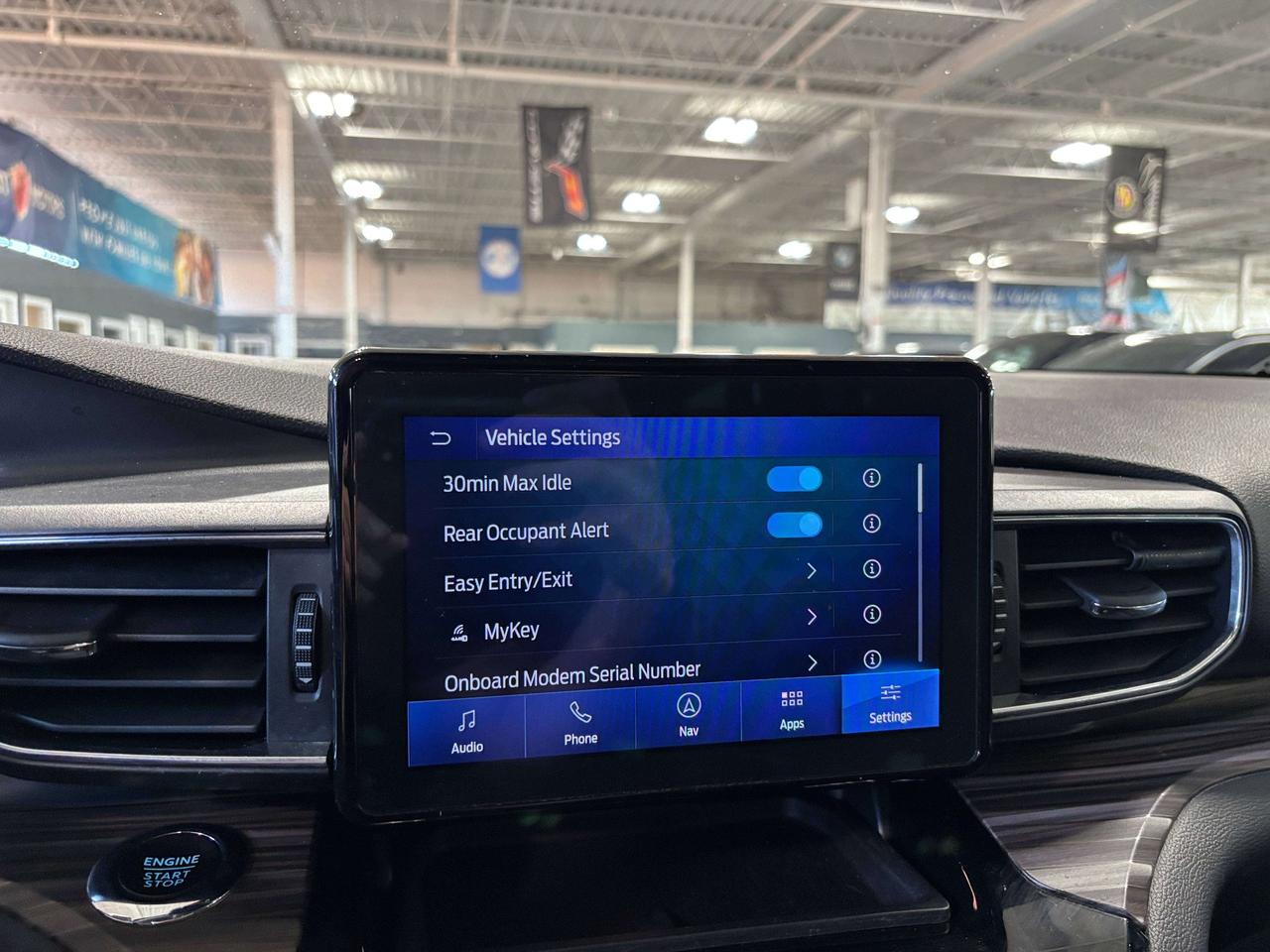 2022 Ford Explorer Limited|4WD|NAV|WOOD|LEATHER|PANOROOF|360CAM|7PASS Photo