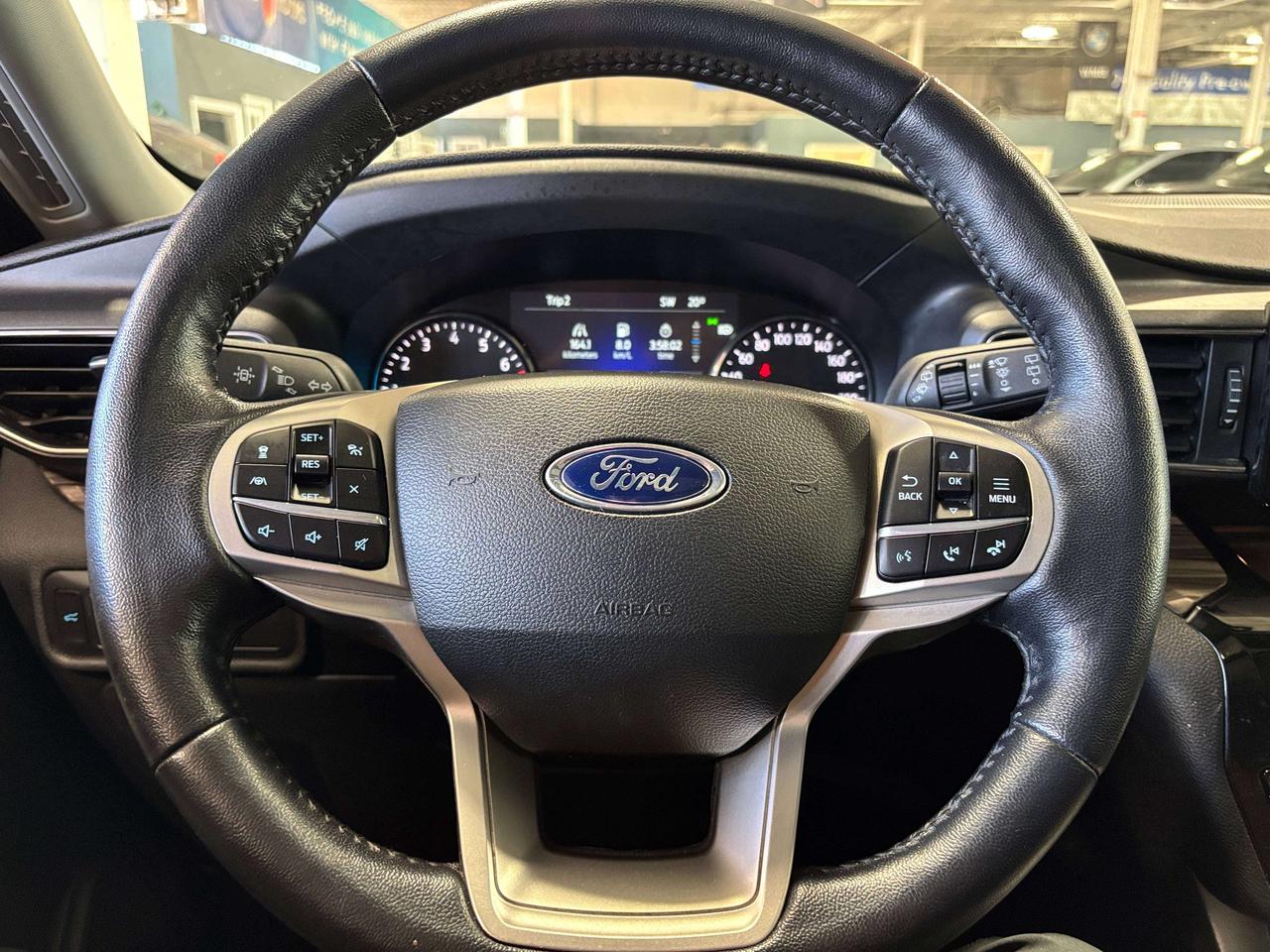 2022 Ford Explorer Limited|4WD|NAV|WOOD|LEATHER|PANOROOF|360CAM|7PASS Photo