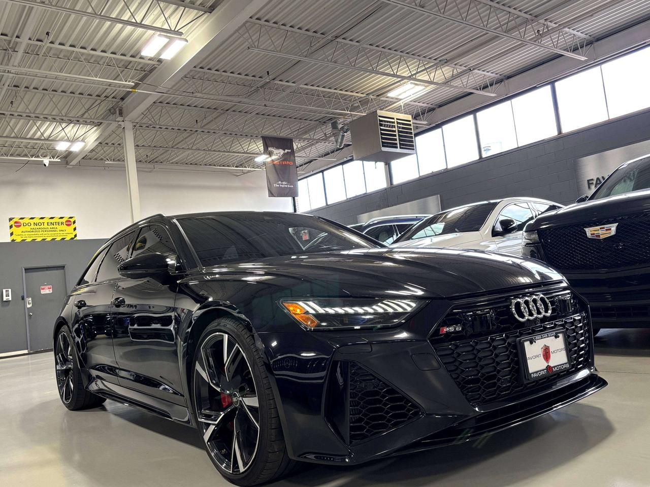 2021 Audi RS 6 AVANT|QUATTRO|V8TWINTURBO|CARBON|3DCAM|HEADSUP|NAV - Photo #1
