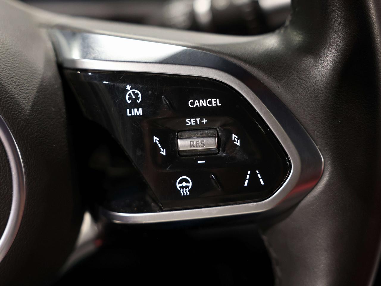 2020 Jaguar I-PACE HSE|NO ACCIDENT|UPGRADED SEAT|HUD|MERIDIAN|PANO Photo