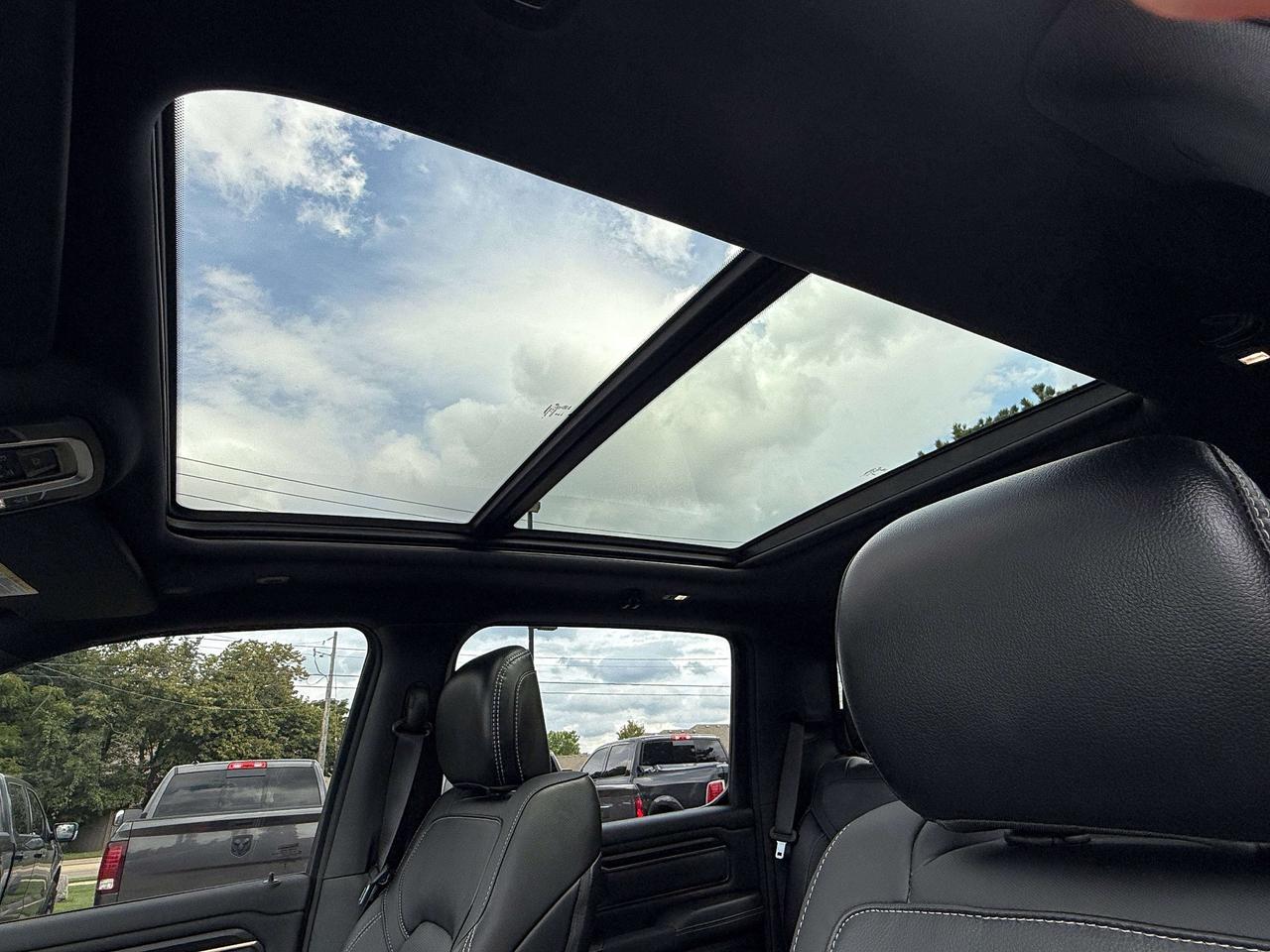 2023 RAM 1500 Rebel | NAVIGATION | REMOTE START | SUNROOF | Photo