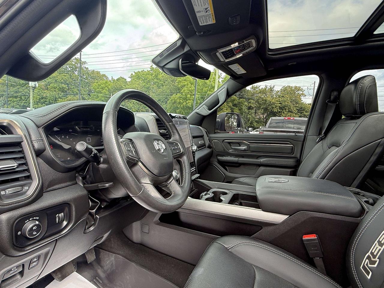 2023 RAM 1500 Rebel | NAVIGATION | REMOTE START | SUNROOF | Photo
