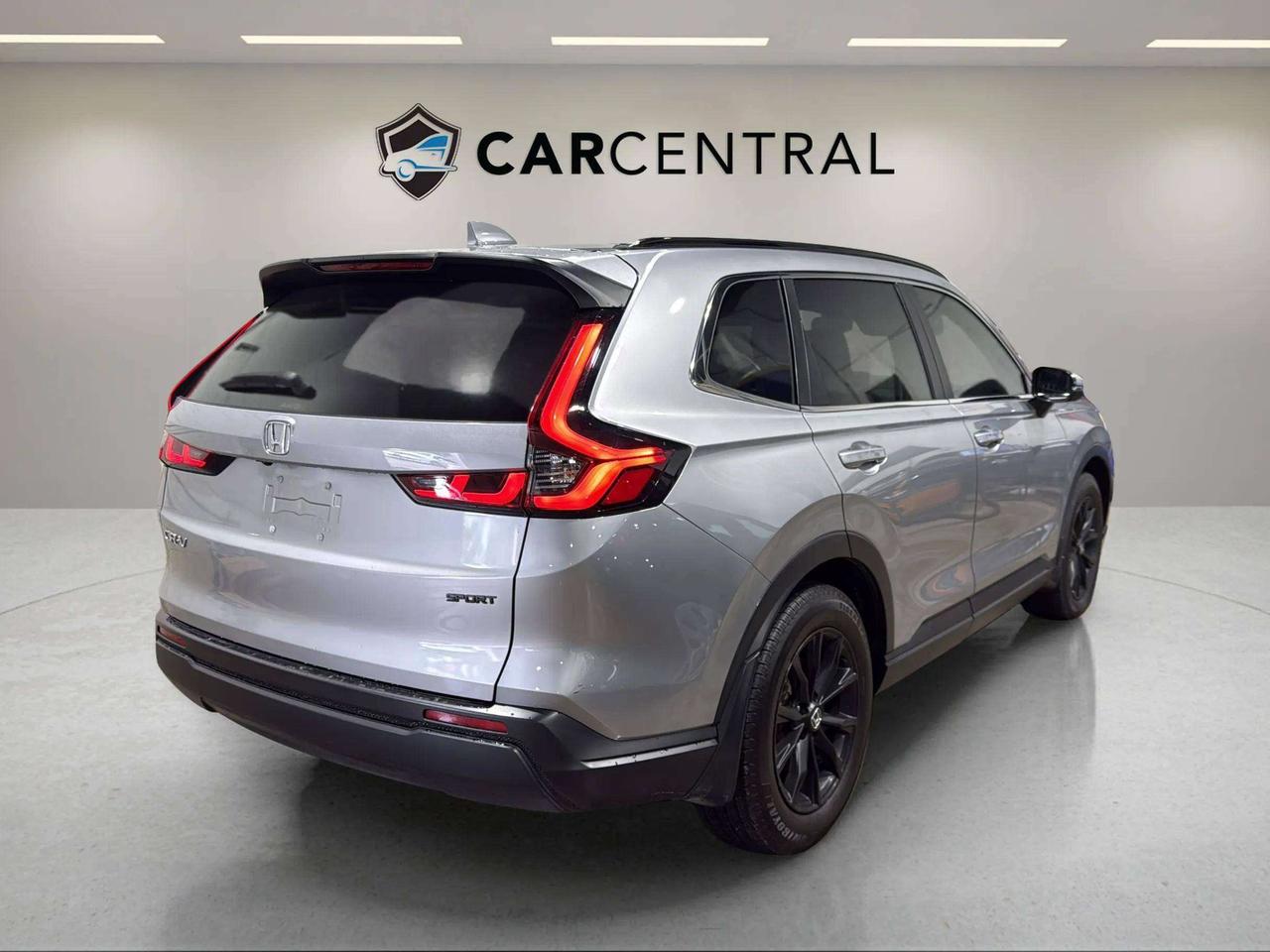 2023 Honda CR-V SPORT| CLEAN CARFAX| SUNROOF| HTD SEATS| CARPLAY Photo