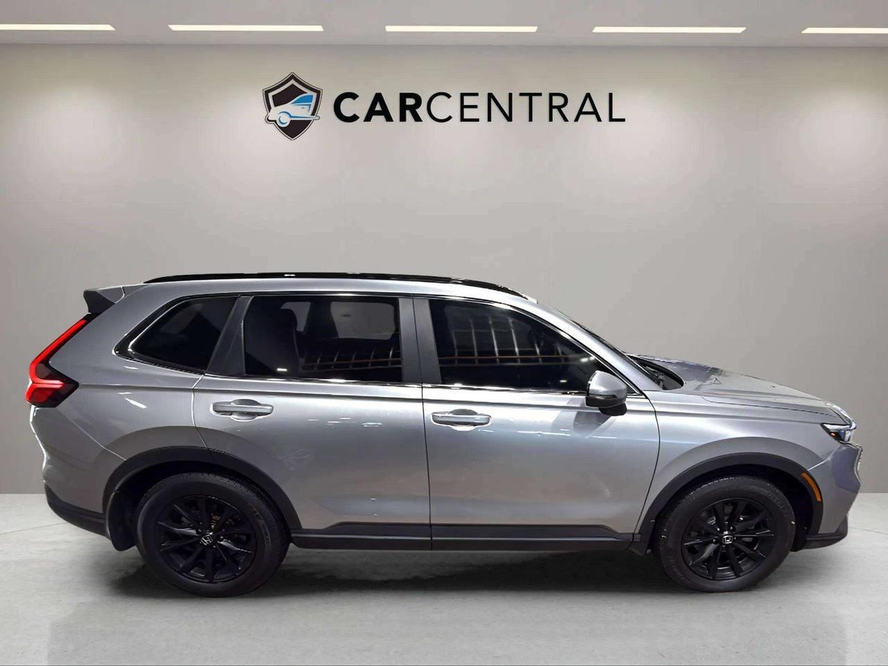 2023 Honda CR-V SPORT| CLEAN CARFAX| SUNROOF| HTD SEATS| CARPLAY Photo
