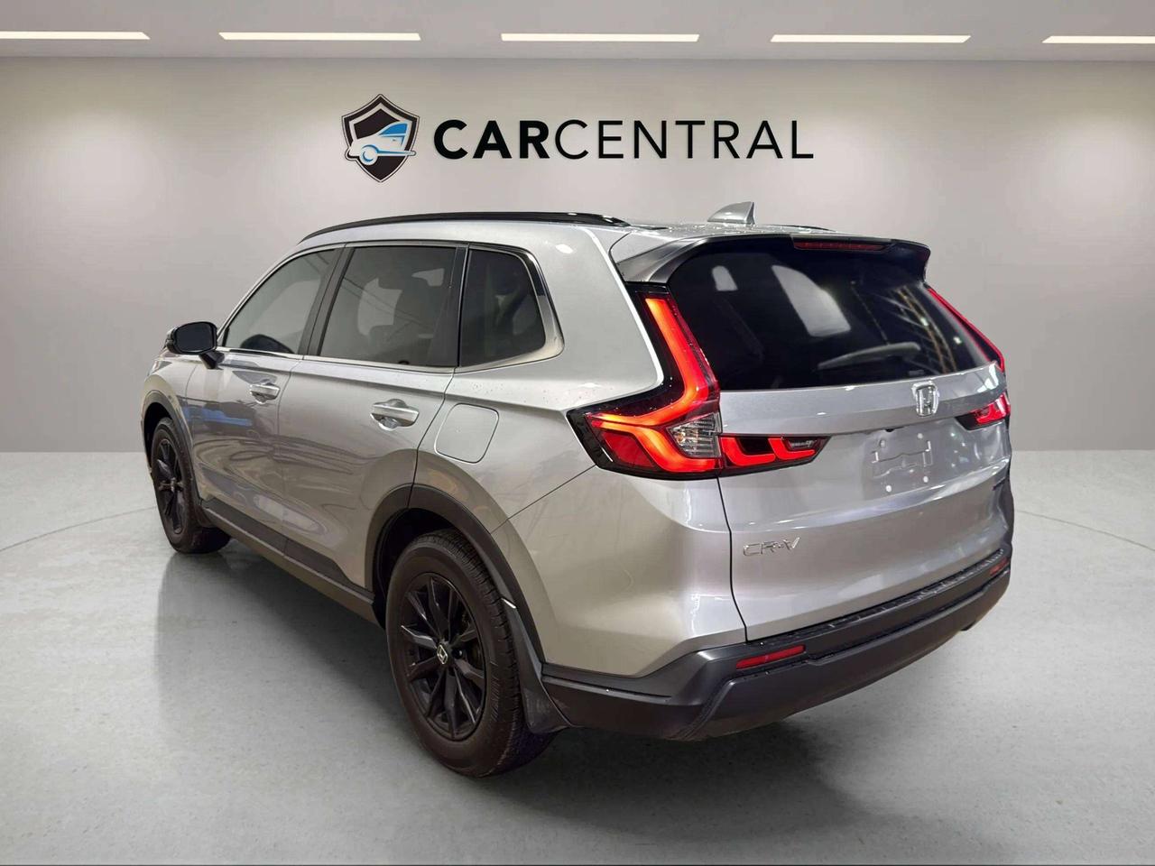 2023 Honda CR-V SPORT| CLEAN CARFAX| SUNROOF| HTD SEATS| CARPLAY Photo