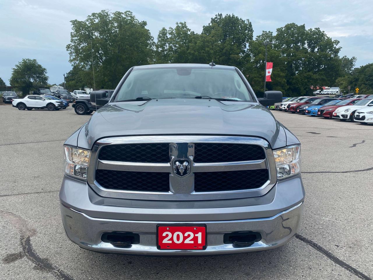 2021 RAM 1500 SLT, 4X4, 6FT BOX, REMOTE START, BACK UP CAMERA! Photo