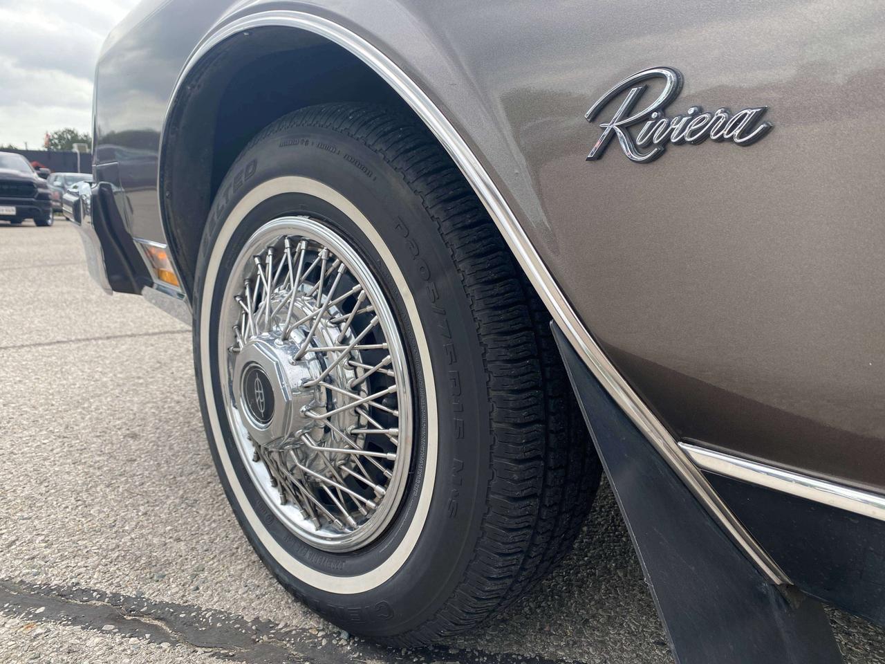 1984 Buick Riviera SOLD AS IS, TRUE MILEAGE UNKNOWN - Photo #11