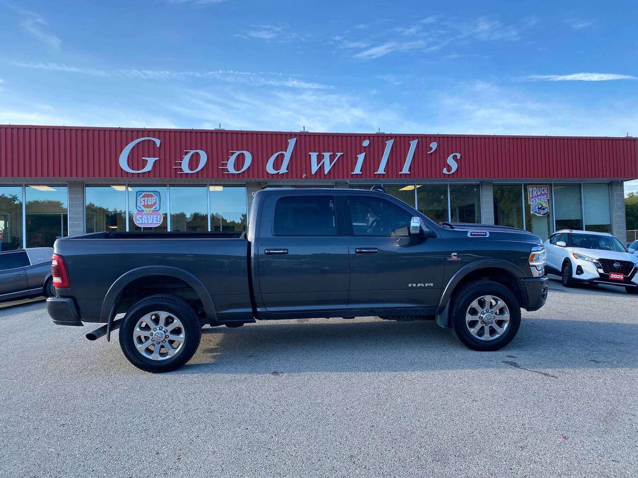 2022 RAM 2500 LARAMIE, CLEAN CARFAX, REMOTE START, LEATHER! - Photo #1