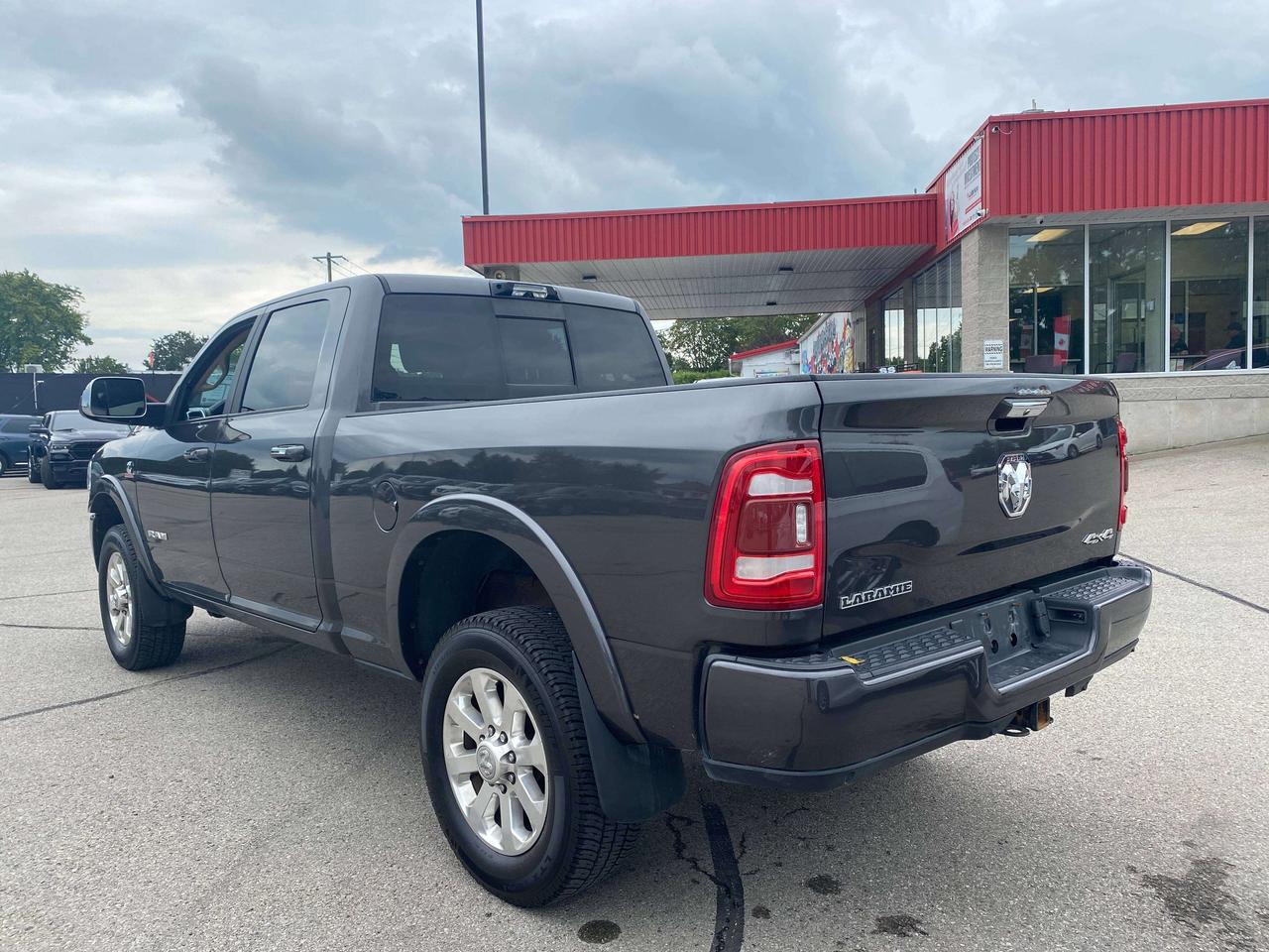2022 RAM 2500 LARAMIE, CLEAN CARFAX, REMOTE START, LEATHER! - Photo #6