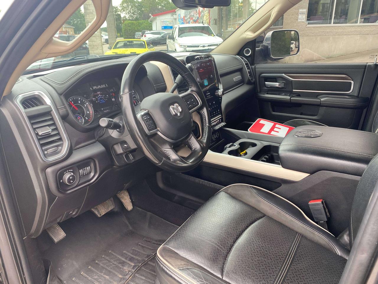 2022 RAM 2500 LARAMIE, CLEAN CARFAX, REMOTE START, LEATHER! - Photo #16