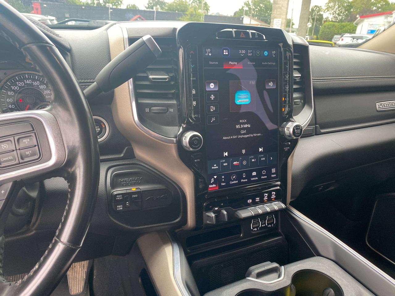 2022 RAM 2500 LARAMIE, CLEAN CARFAX, REMOTE START, LEATHER! Photo