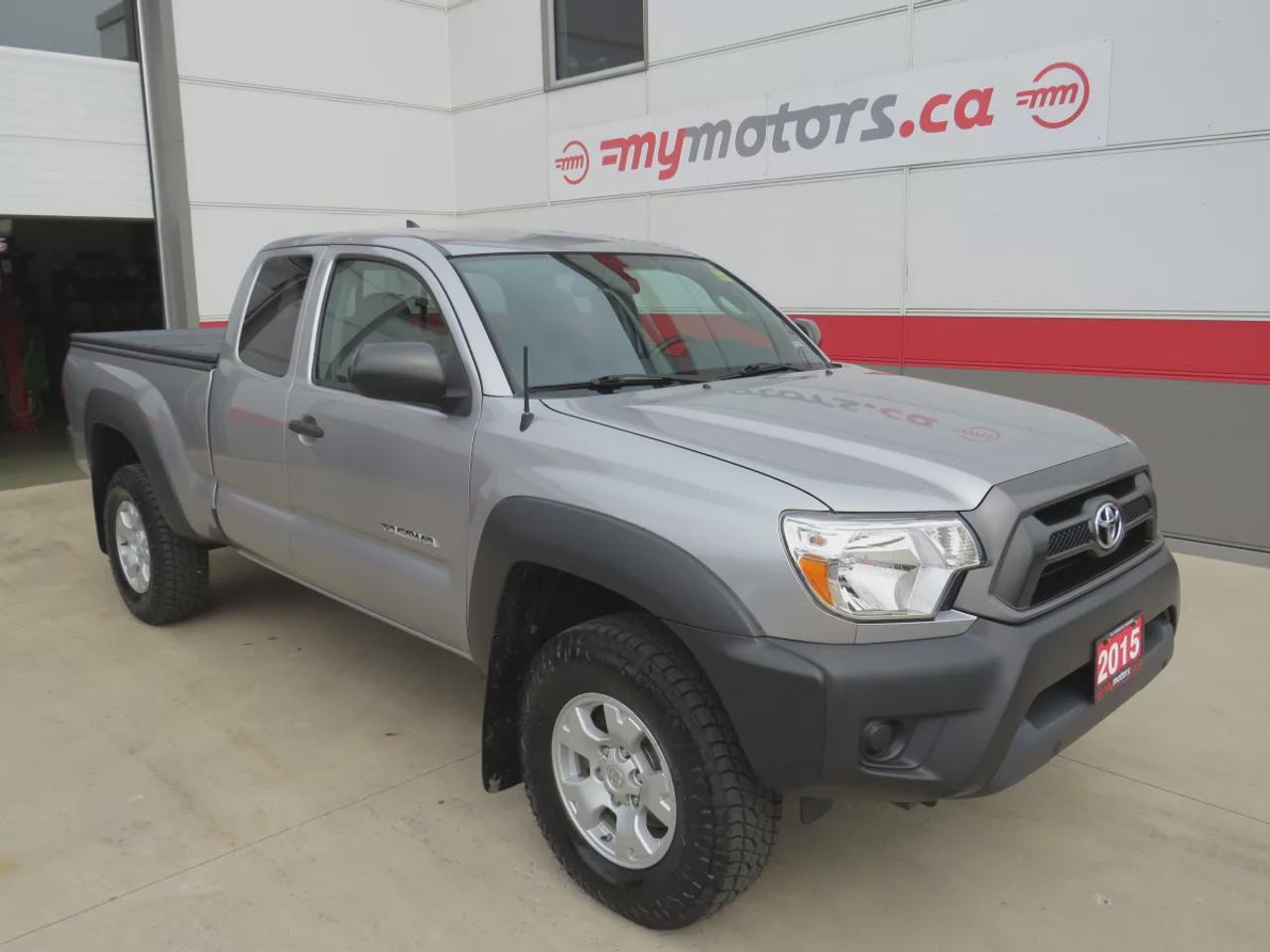 2015 Toyota Tacoma Base V6 | 4WD | Automatic | Access Cab | Low Kms | Touchscreen Display | Bluetooth | Air Conditioning | Cruise Control | Power Windows | Power Mirrors | Sliding Rear Window  | Steering Wheel Audio Controls Photo0