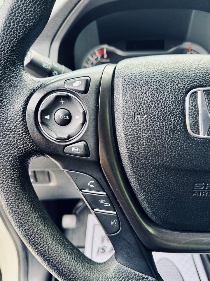 2017 Honda Ridgeline Sport AWD Photo