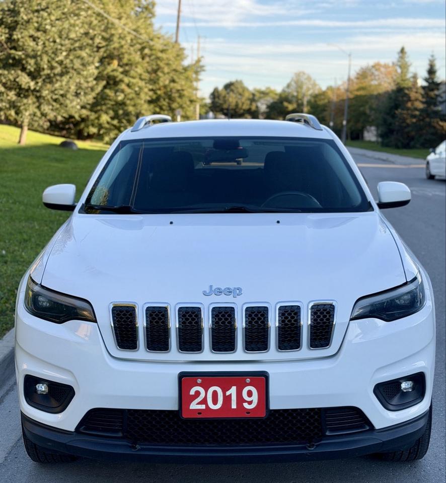 2019 Jeep Cherokee Latitude 4WD Photo