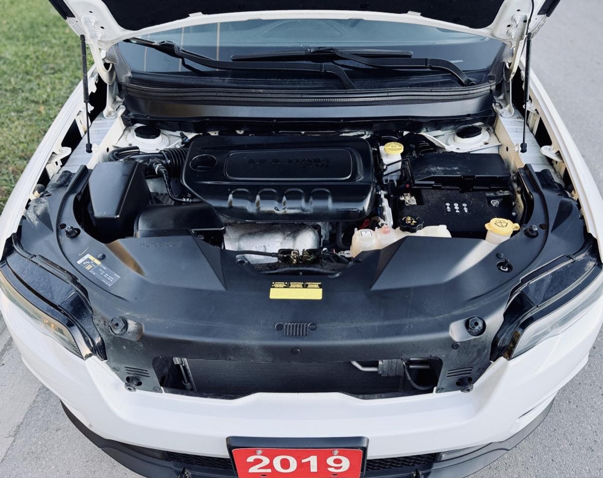 2019 Jeep Cherokee Latitude 4WD Photo